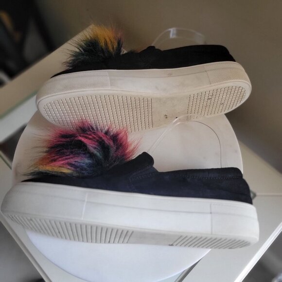 Steve Madden Great Women's Faux Fur Pom Slip On Sneaker Black - US 6M - Picture 6 of 8